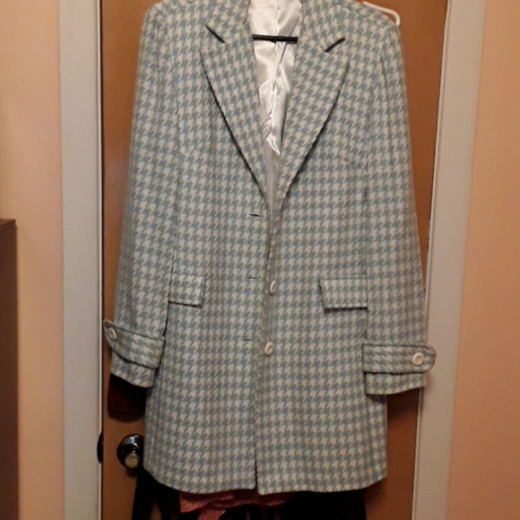 Long jacket - Picture 1 of 2